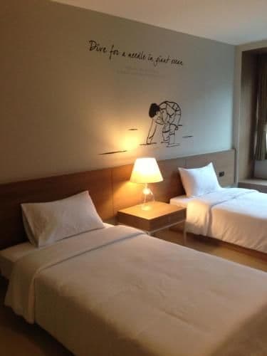 Standard Twin Room