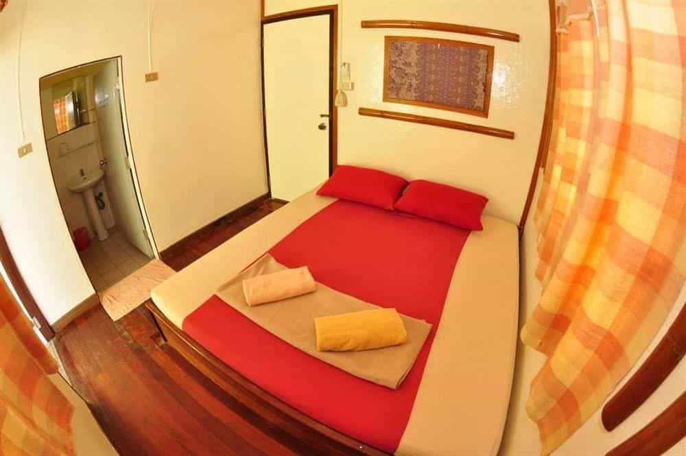 Phi Phi October Guesthouse Phi Phi October Guesthouse