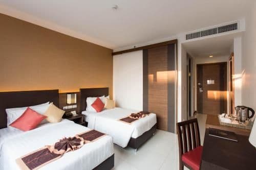Deluxe Double or Twin Room with Pool View