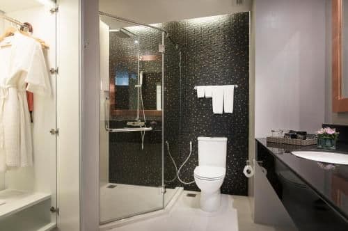 Deluxe Double or Twin Room with Pool View