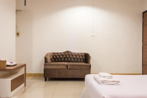 Superior Twin Room with City View
