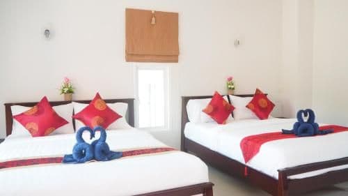 Deluxe Family Room