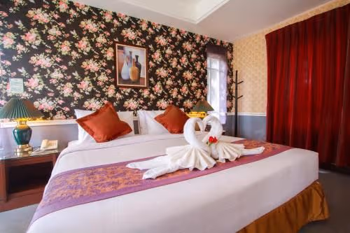 One-Bedroom King Suite