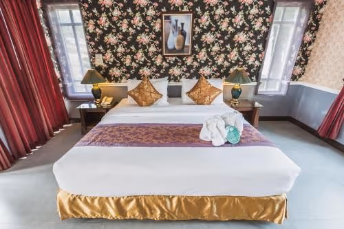 One-Bedroom King Suite