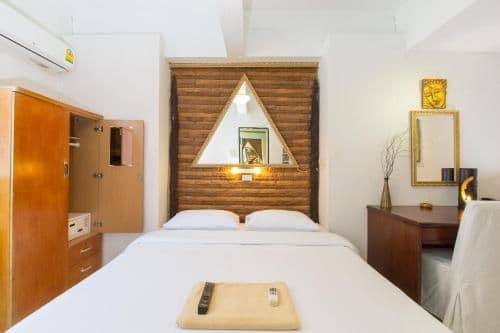 Suite with 2 Connecting Bedrooms