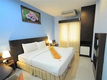 Central Place Hotel4