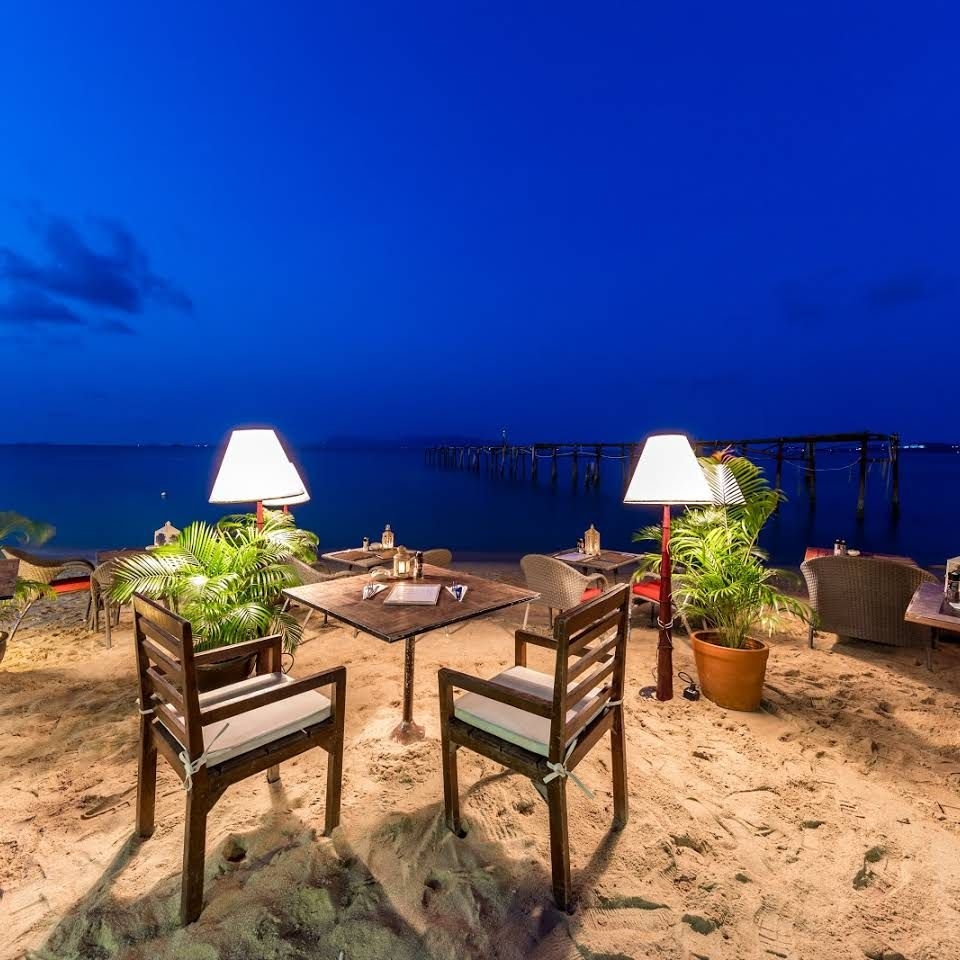 Enjoy Beach Hotel0