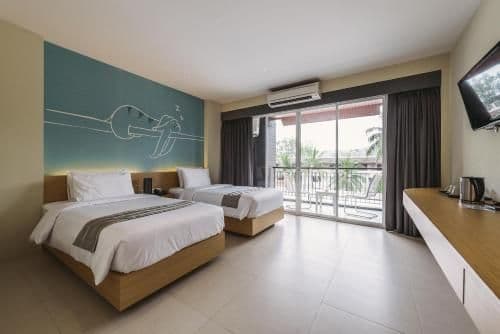 Deluxe Twin Room