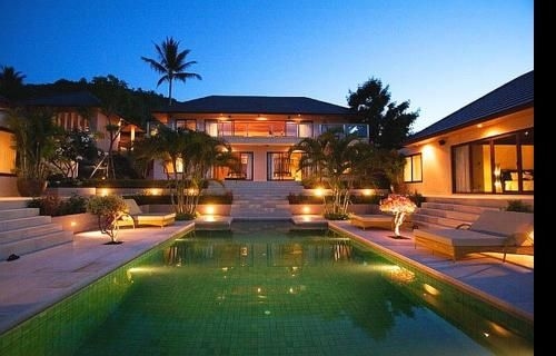 บ้านนาโปลี ลักซ์ชัวรี วิลล่า (Baan Napoli Luxury Villa)0
