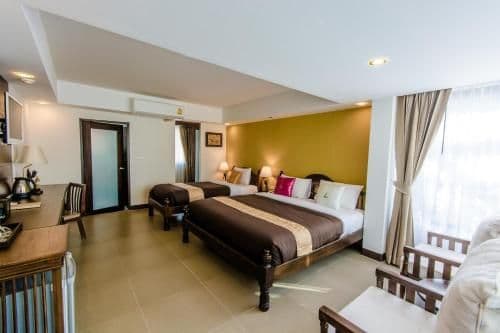 Deluxe Triple Room