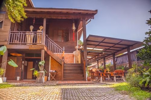 สวิส-ล้านนา ลอดจ์ (Swiss-Lanna Lodge)0