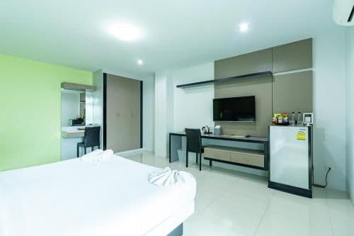 Standard King Room