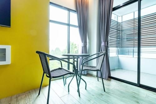 โรงแรมทองมณี (Thong Manee Hotel)3