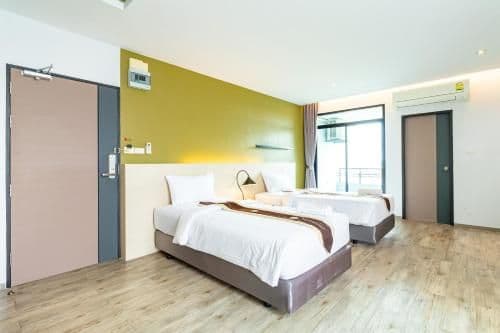 Deluxe Twin Room