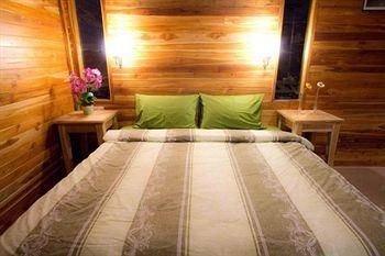 จุมพันตา การ์เด้นท์วิวล์ รีสอร์ท (Jumpunta Gardenview Resort)1