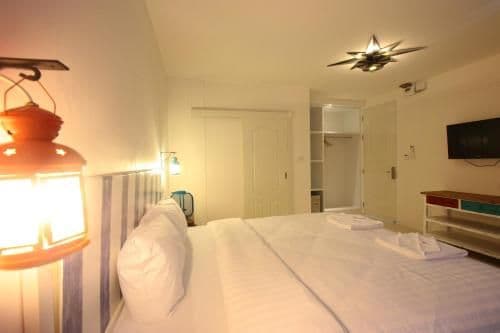 Deluxe Double Room with Sea View