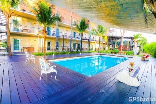 โรงแรมณายท์ โรงแรมณายท์