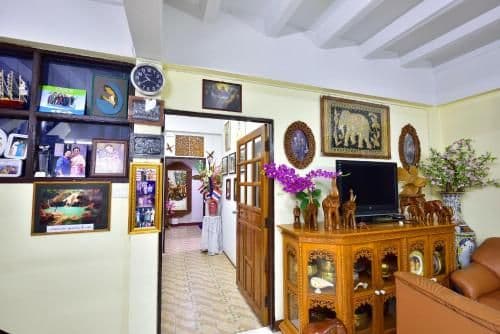 Deluxe Double Room (2 Adults + 1 Child)