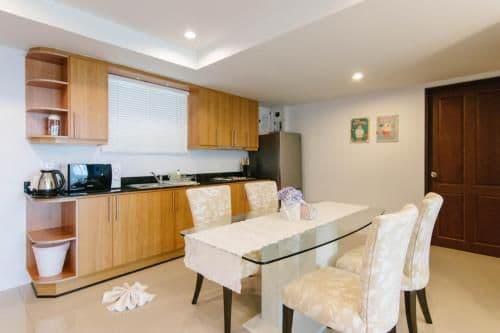 Deluxe Two-Bedroom Suite with Balcony