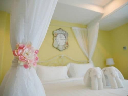 Deluxe Family Suite