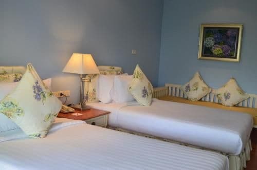 Deluxe Double or Twin Room