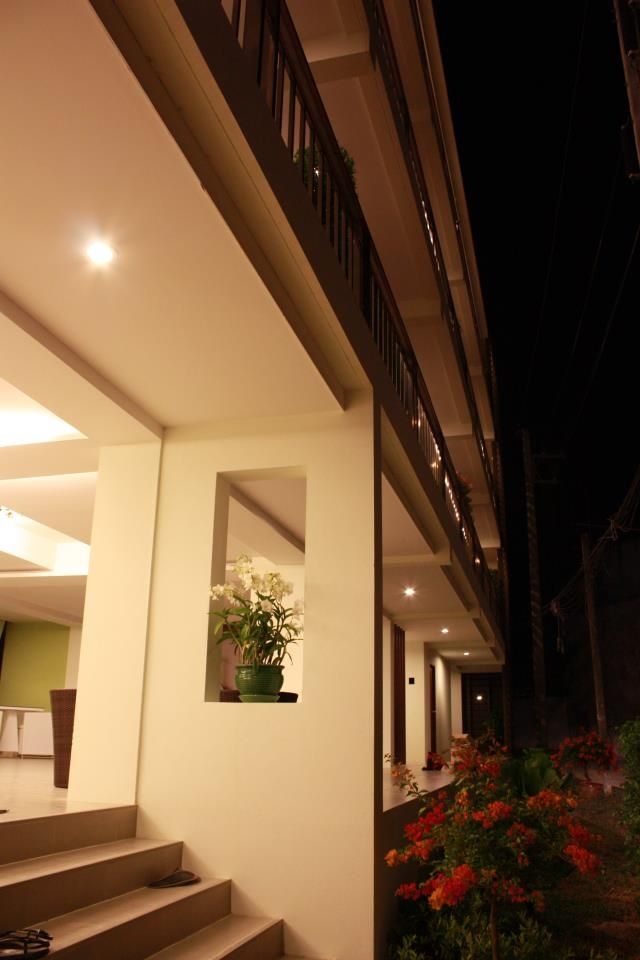 กะหลิม บีช เพลส (Kalim Beach Place)1