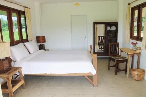 One-Bedroom Bungalow
