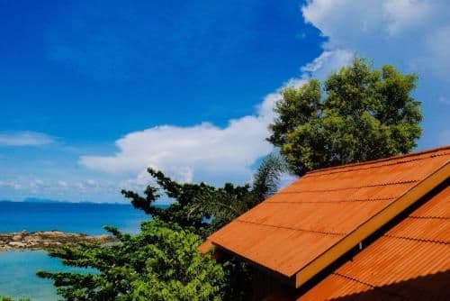 Bungalow with Sea View