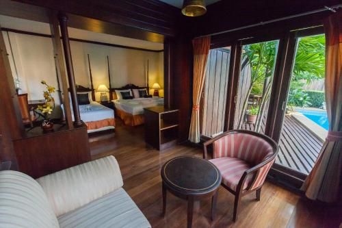 Paragon Resort & Spa2