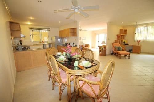 Grand Villa