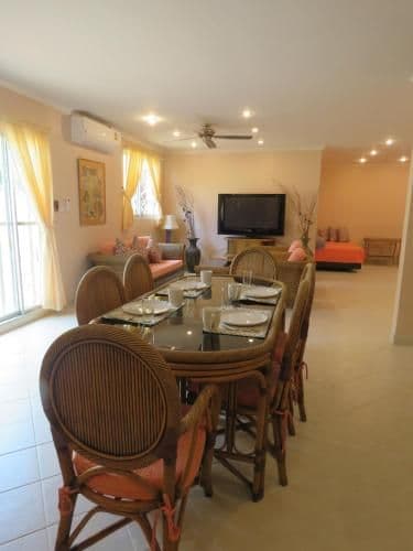 Grand Villa
