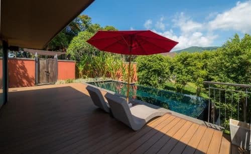 VILLA WITH PRIVATE POOL