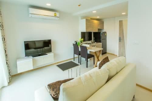 Superior Studio with pool view