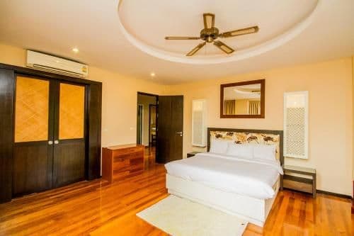 Bungalow - Beach Front