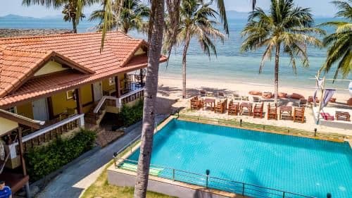 Bungalow with Sea View