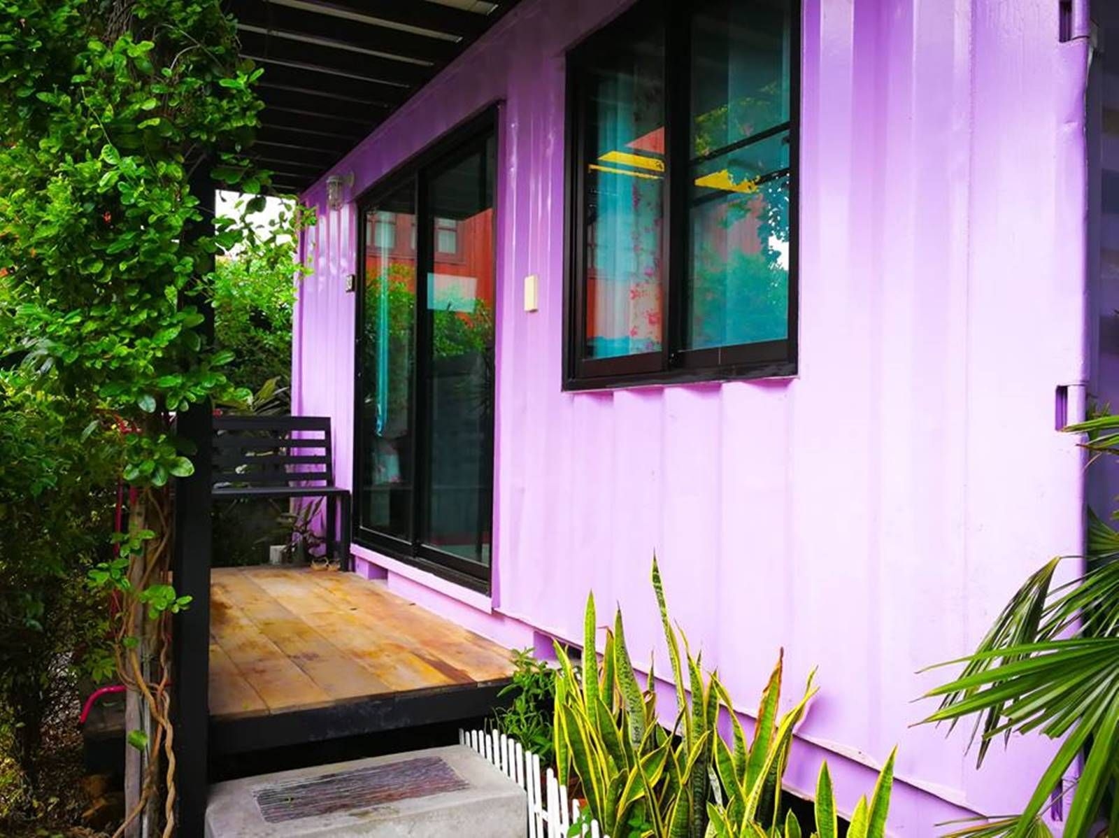 Hua Hin In Boxes2