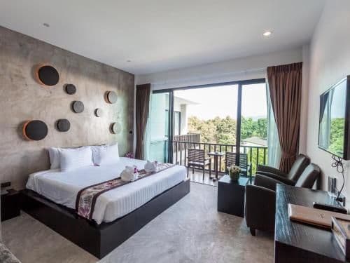 Superior Double or Twin Room with Pool View