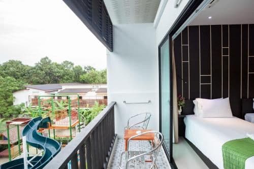 Superior Double or Twin Room with Pool View