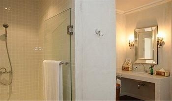 At Villa Sansai by Anoma Boutique3