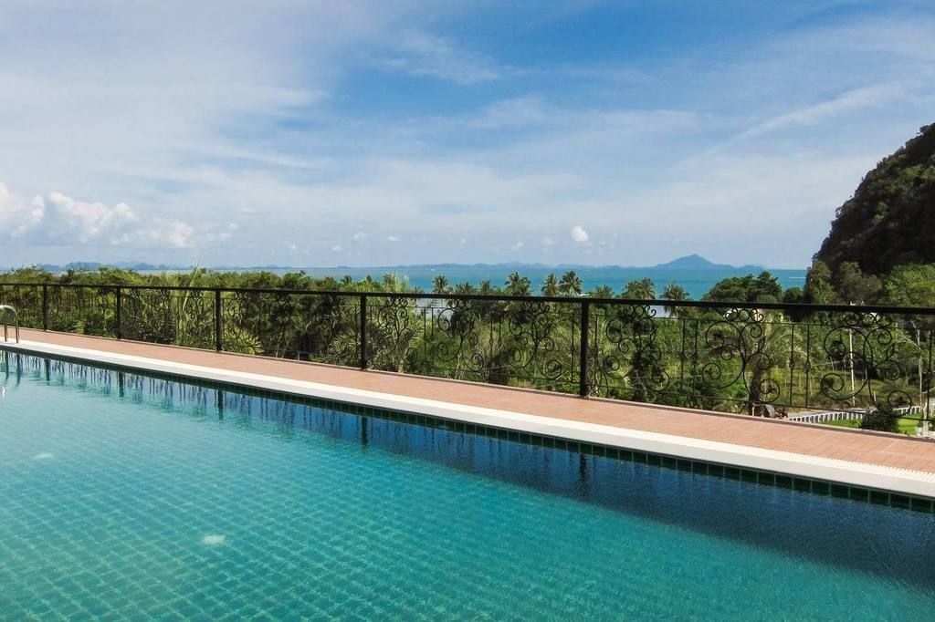Heaven-7 Hilltop & Ocean View1