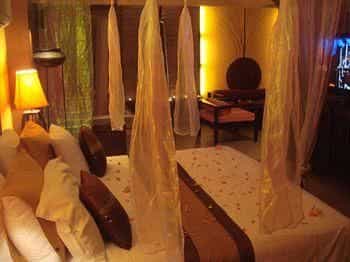Room Club Hotel Room Club Hotel