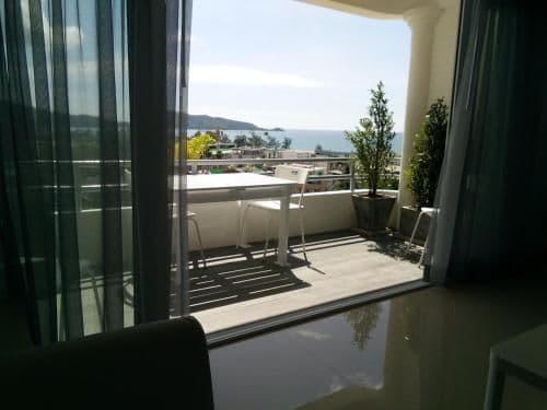 Three-Bedroom Apartment with Sea View