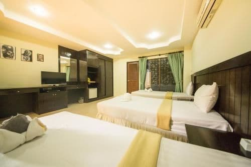 Triple Room with Pool View