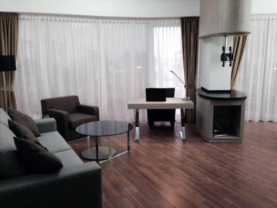 Three Pearl Hotel Three Pearl Hotel