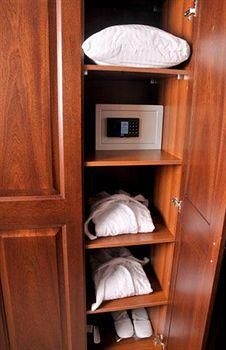 Divalis Hotel - Boutique Class1