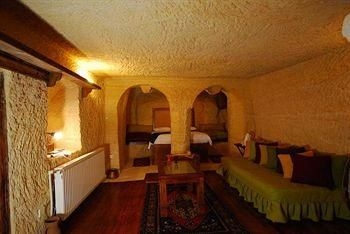 Urgup Evi Cave Hotel1
