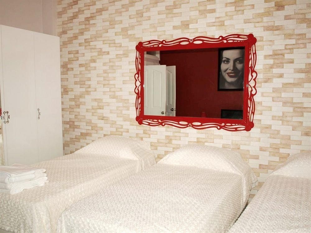 The Bridge Hotel4