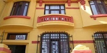 Nayla Palace2