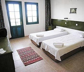 Mr Happy's-Liman Hotel2
