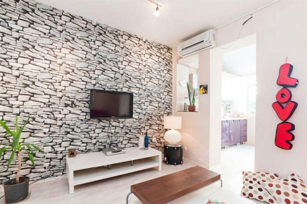 Adonis House1